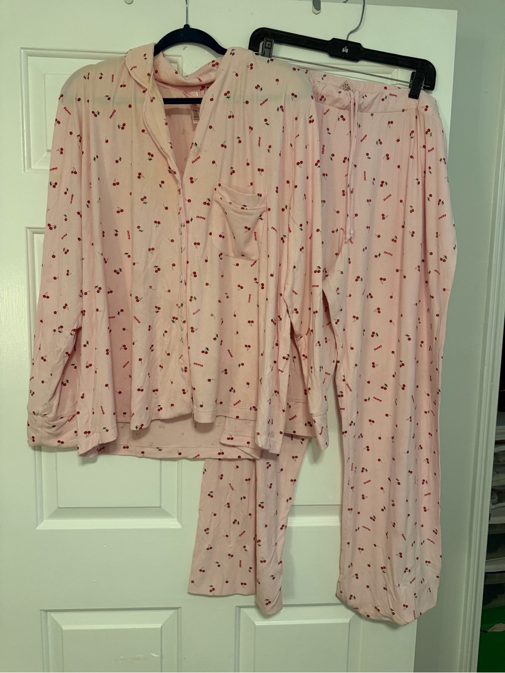 SKIMS Limited Edition Pink Cherry-Print Pajama Set